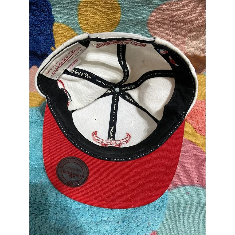Mitchell & Ness Chicago Bulls 1996‎ Snapback Hat Hardwood Classic Adjustable